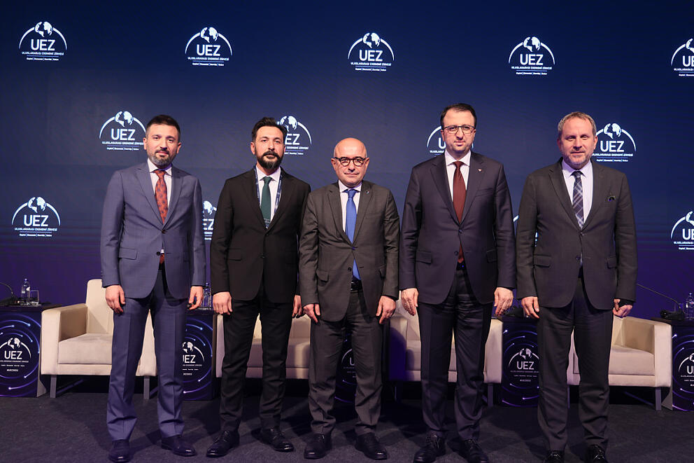 Altinay Savunma Uluslararasi Ekonomi Zirvesi 2025